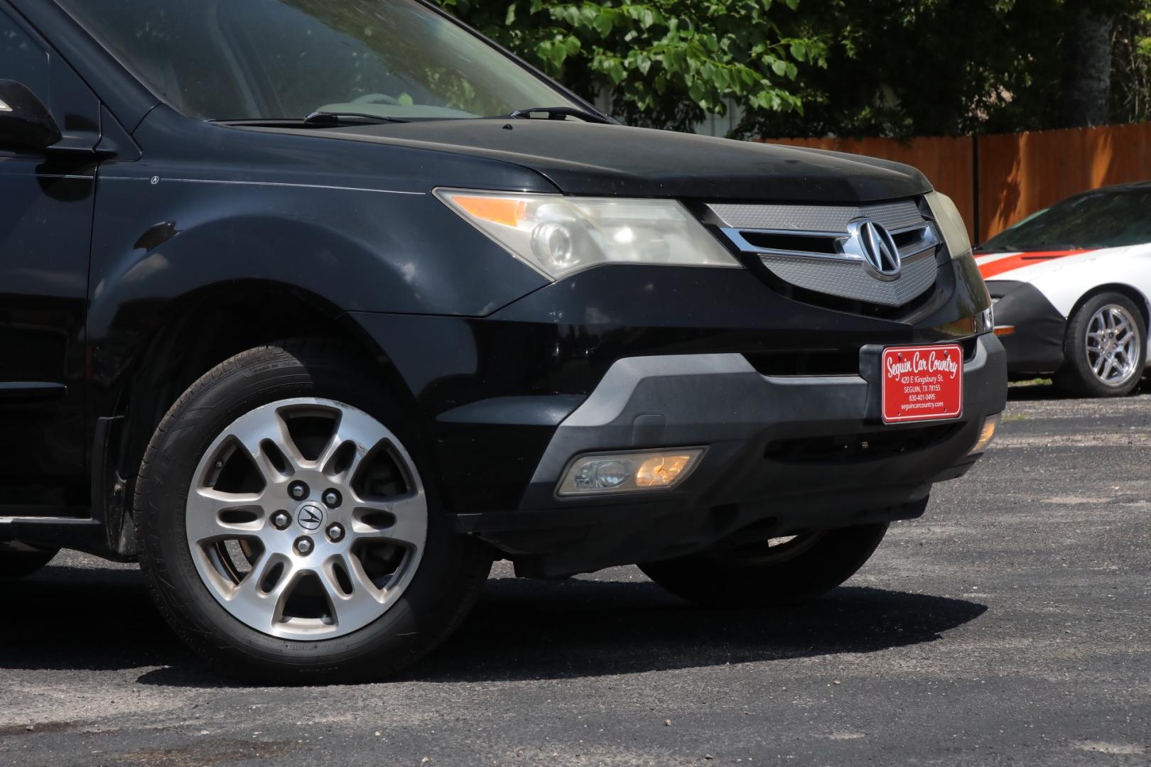 2007 BLACK ACURA MDX Tech Package with Rear DVD System (2HNYD28497H) with an 3.7L V6 SOHC 24V engine, 5-SPEED AUTOMATIC transmission, located at 420 E. Kingsbury St., Seguin, TX, 78155, (830) 401-0495, 29.581060, -97.961647 - Photo#2